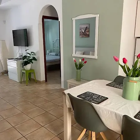 Modern In 60m² With Shared Pool *