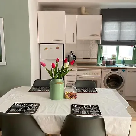 Modern In 60m² With Shared Pool * קלטה דה פוסטה