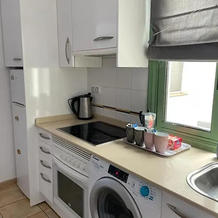 Modern In 60m² With Shared Pool דירה